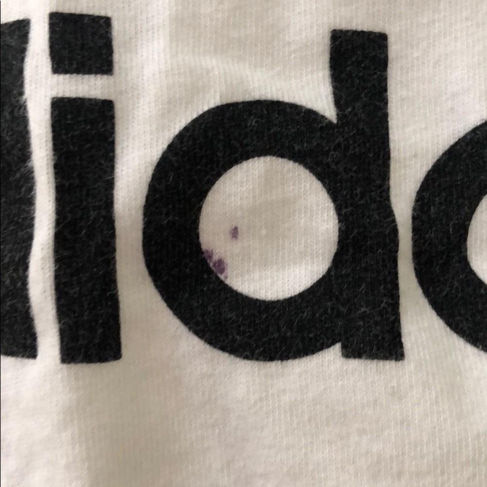 Plain White Adidas t-shirt - Picture 3 of 4